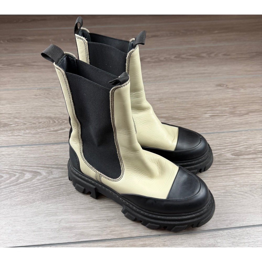 Ganni Womens Mid Chelsea Boot Leather Chunky Cleated Sole Cream Black 38